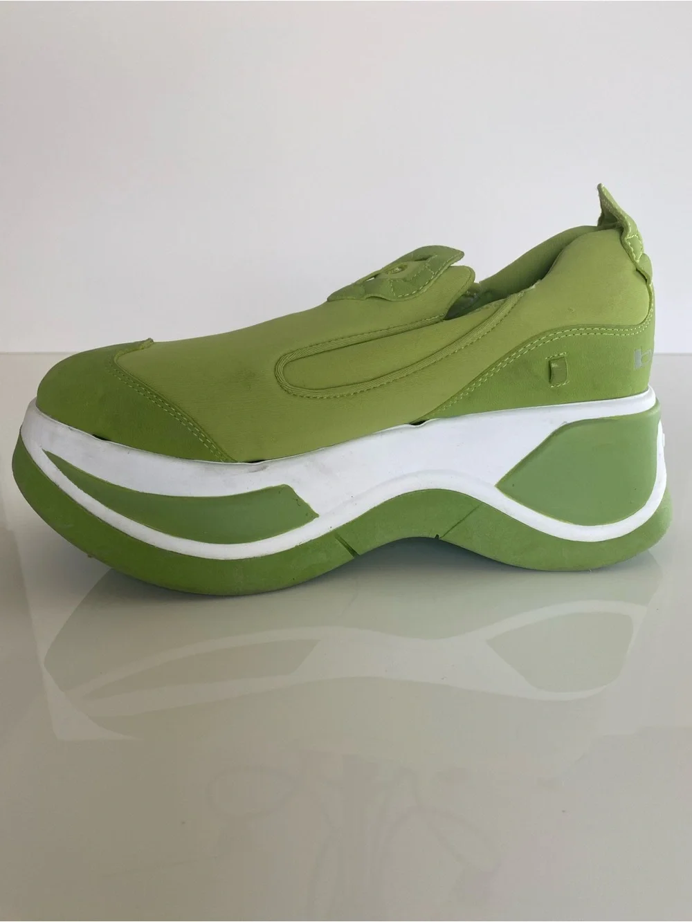 Y2K Rare Vintage Platform Sneakers - Lime/Neon Green 8